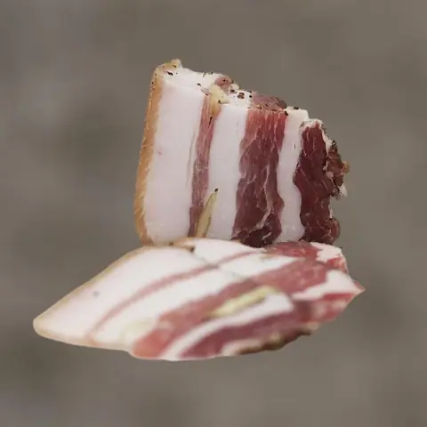 Хлеб и закуски